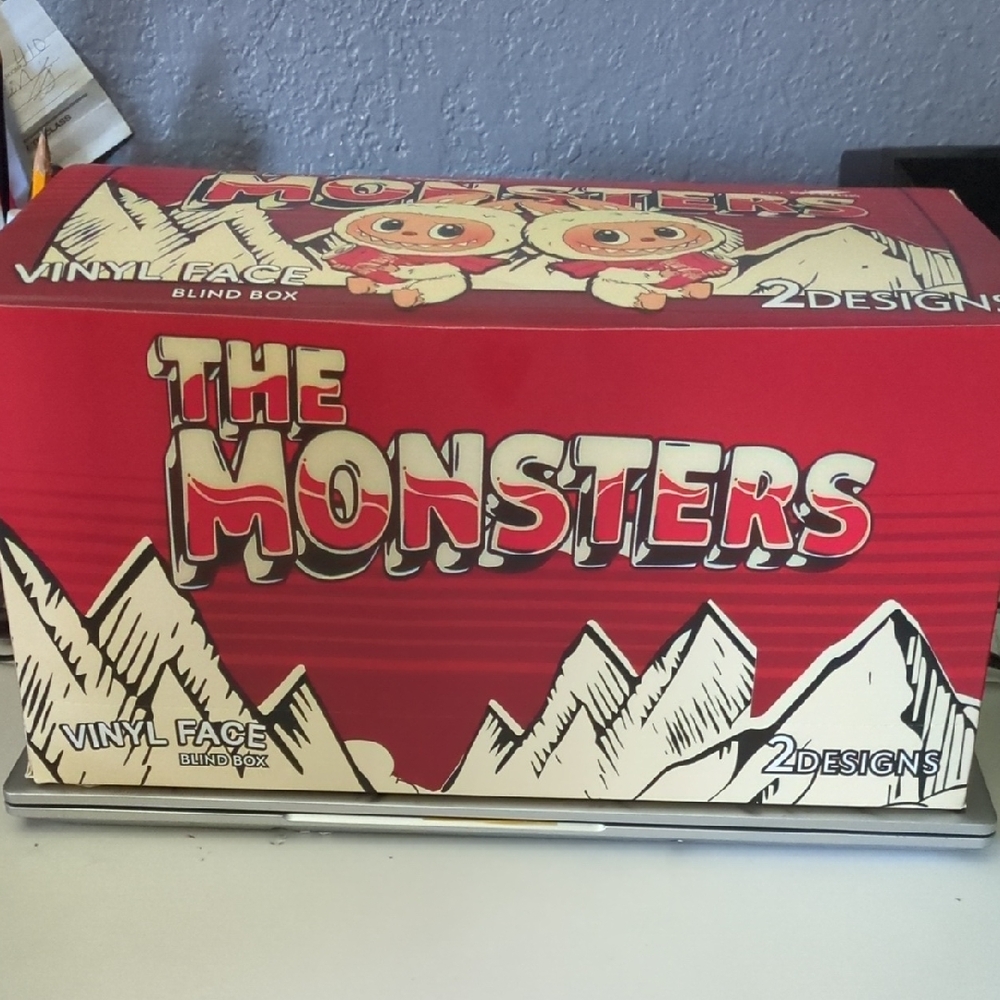 The Monsters Vinyl Face Blind Box - Picture 3 of 17